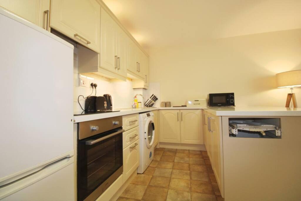 Large 3 Bed, Galway City Centre Exterior foto