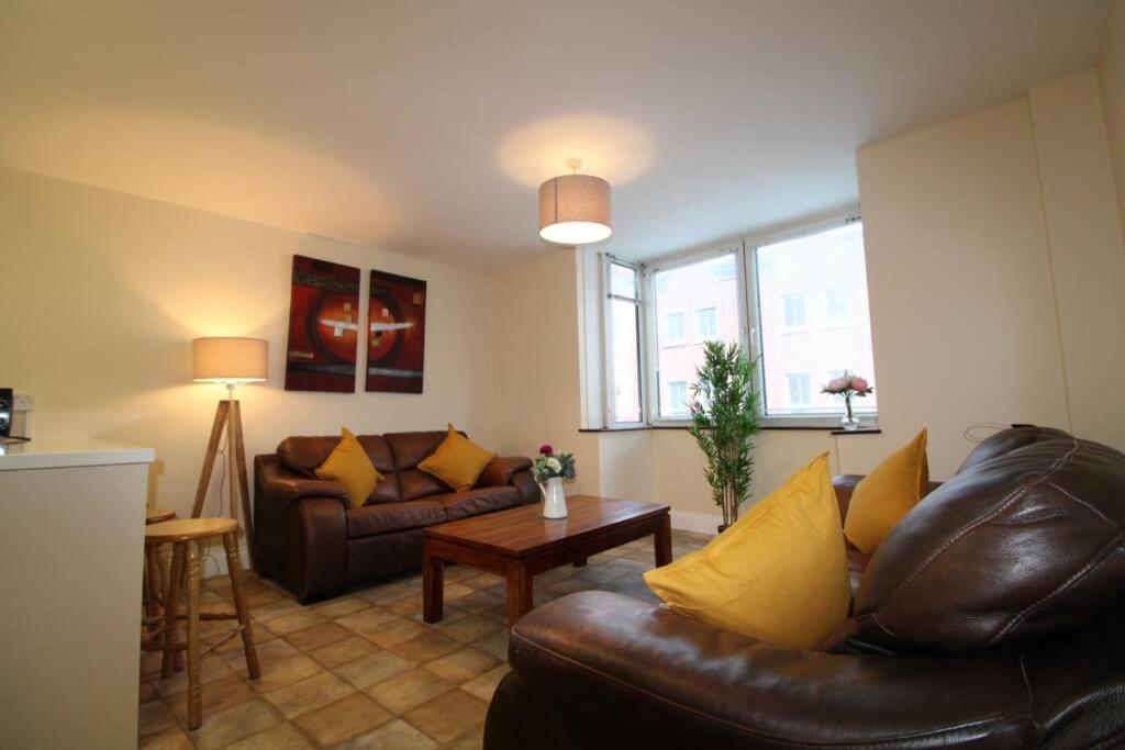 Large 3 Bed, Galway City Centre Exterior foto